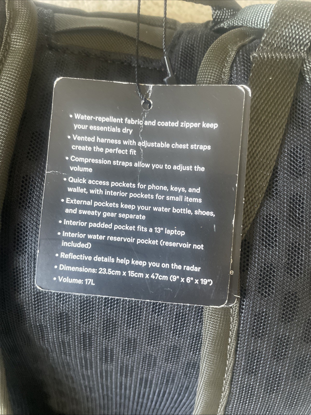 Lululemon More Miles 25.5L Backpack Olive Green Dark Green / Black NWT