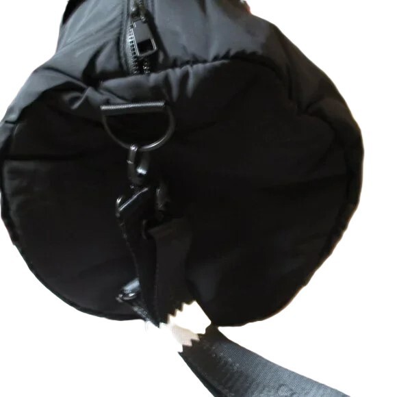 Calvin Klein Logo Unisex Soft Weekender Barrel Duffle Travel Bag Black NWT