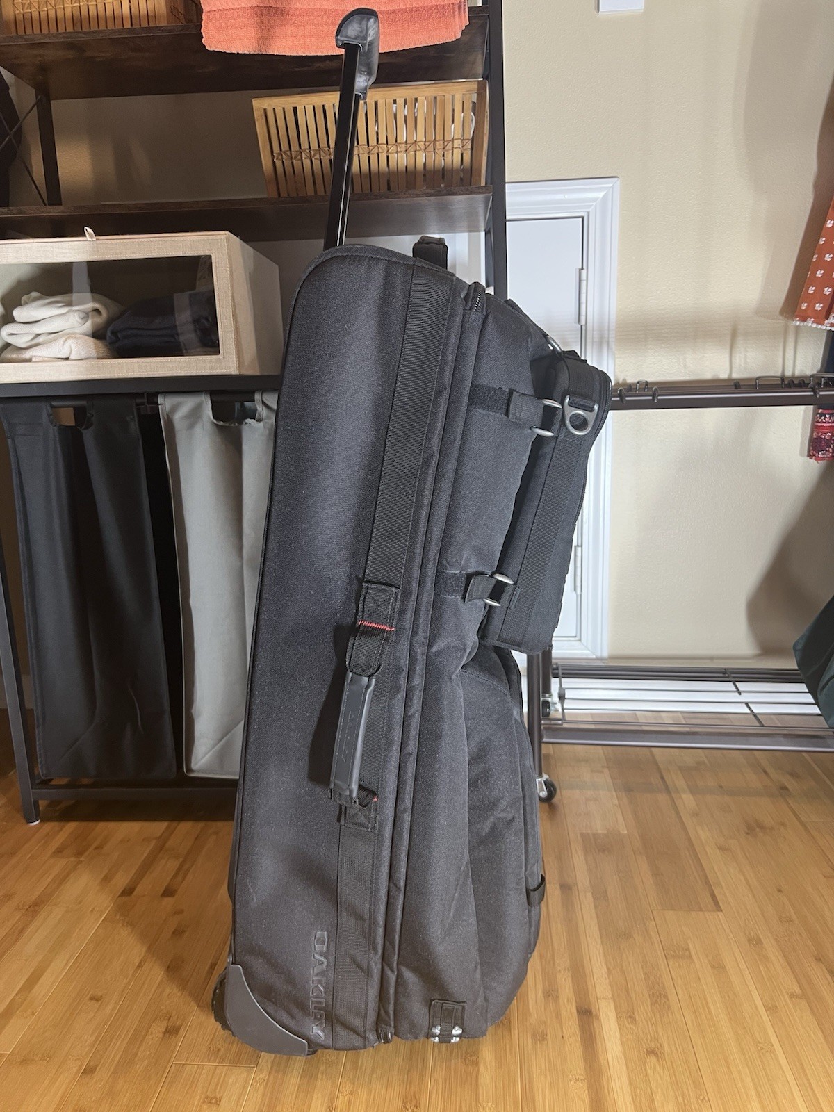 Oakley Tactical Field Gear AP Large Suitcase Roller w/ Carry On Detachable Bag