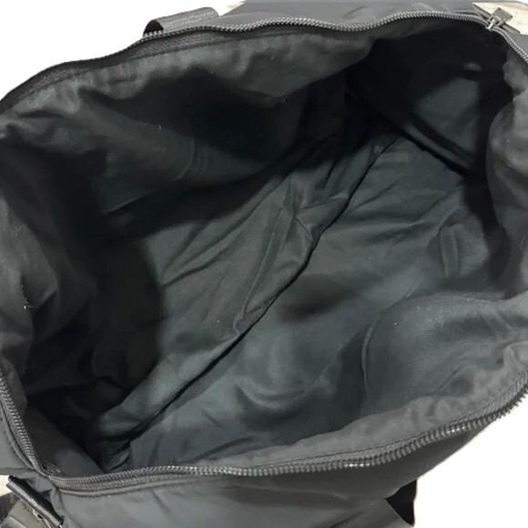 Calvin Klein Logo Unisex Soft Weekender Barrel Duffle Travel Bag Black NWT