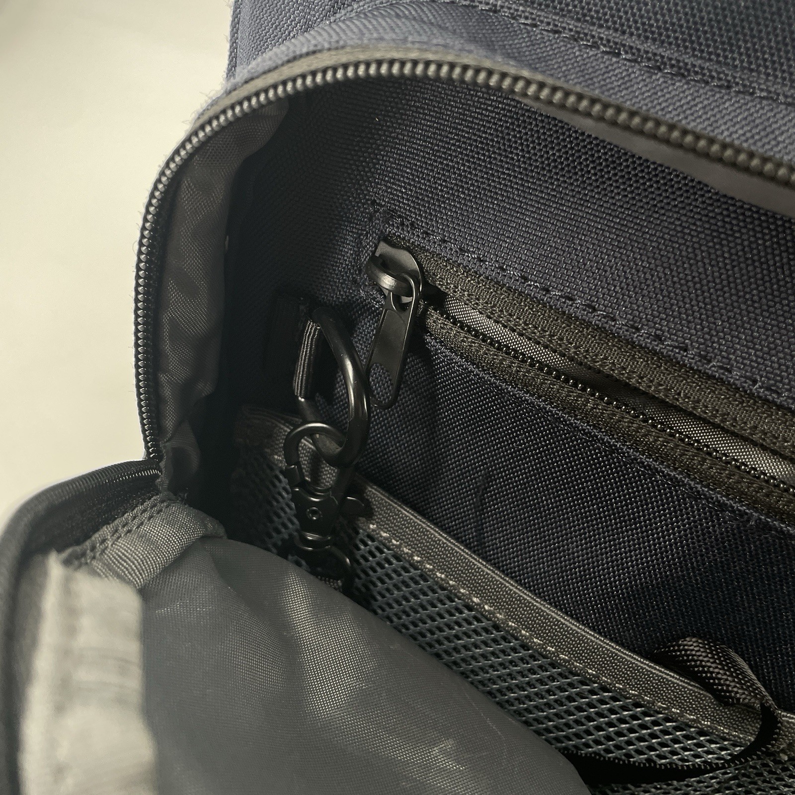 Lo & Sons The Hanover Deluxe 2 Backpack Laptop in Navy Blue -Everyday Travel Bag