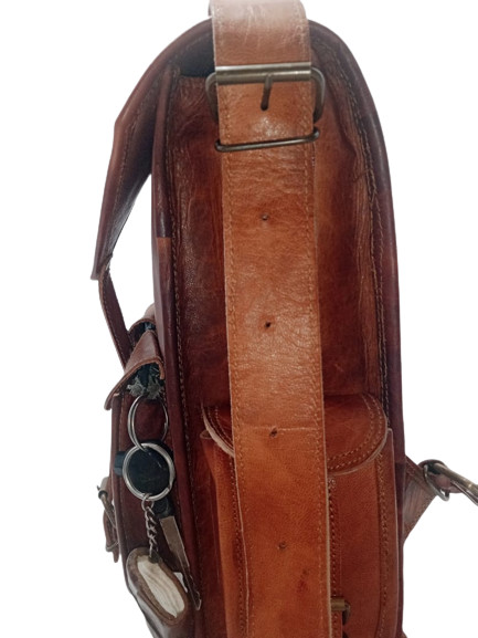 16″ Brown Vintage Leather Backpack Laptop Messenger Bag Rucksack Sling for Men