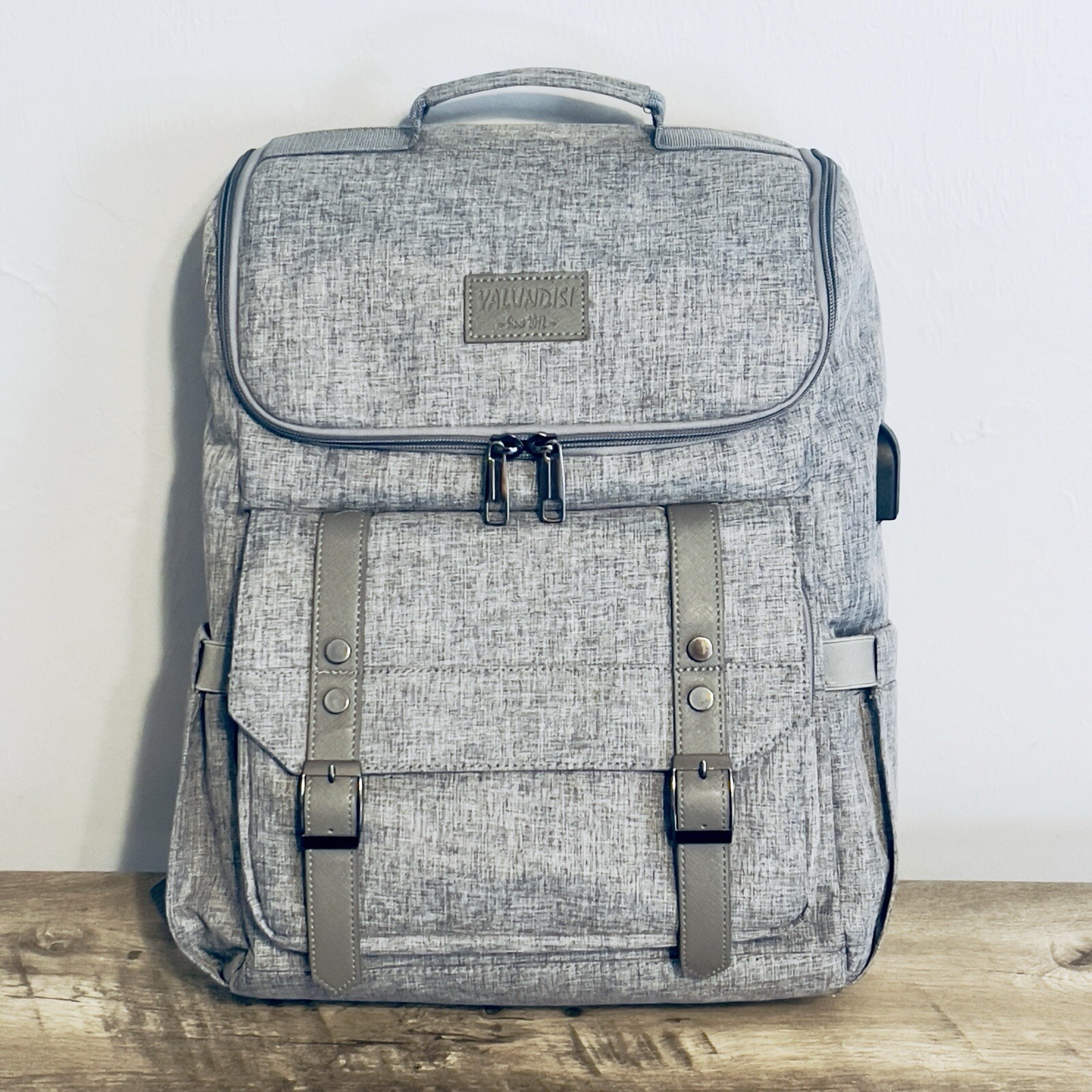 YALUNDISI Vintage Backpack With USB Travel College Laptop Flying Gray Durable