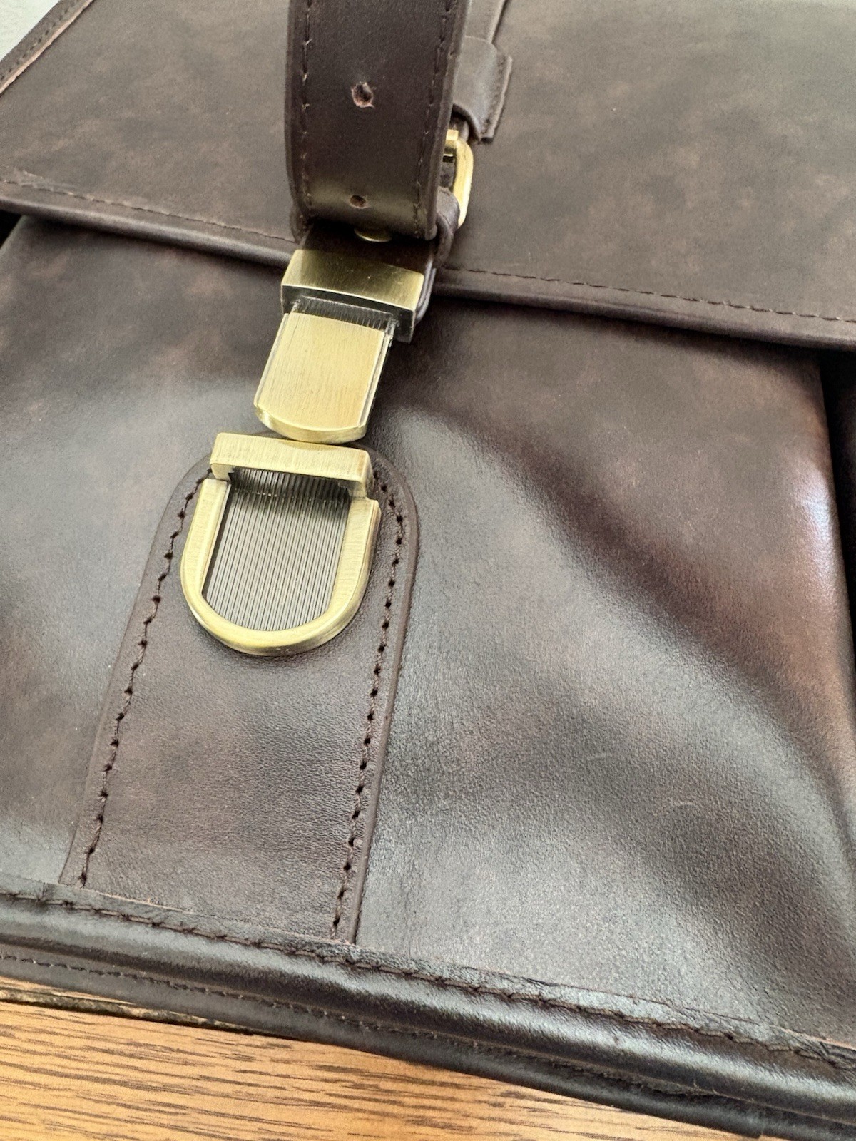 NWT Ameri Leather Briefcase Messenger Bag Chocolate Brown Leather Many Pockets