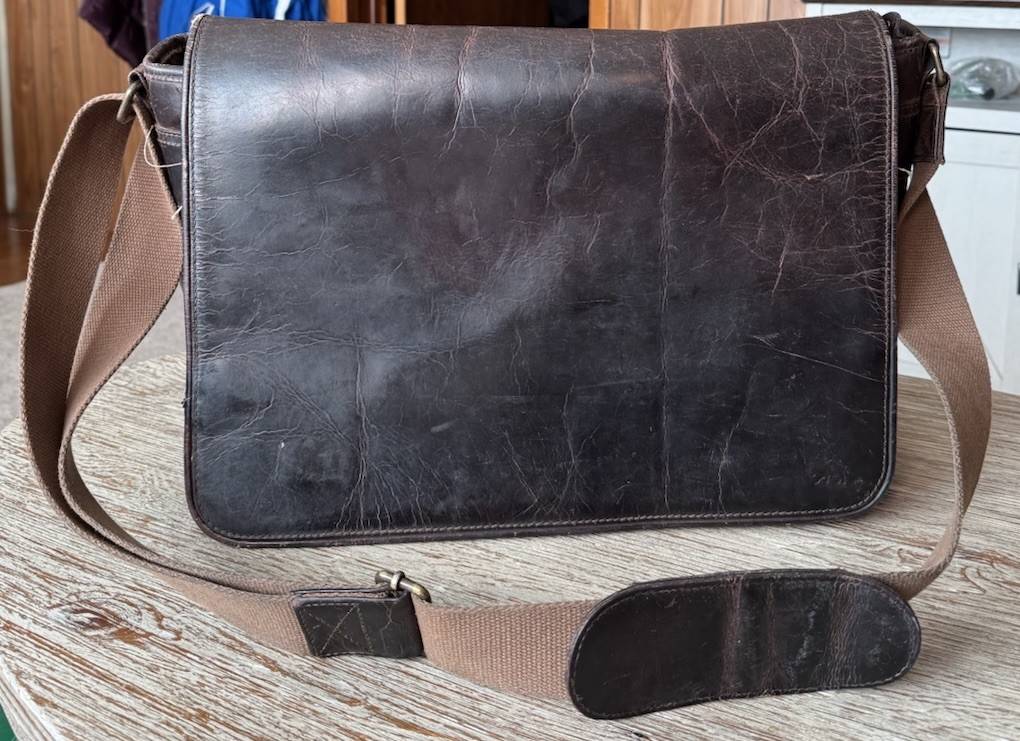 Buffalo Jackson Trading Co.Mahogany Brown Leather Briefcase Laptop Messenger Bag