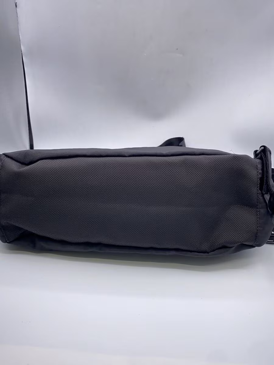 CHROME Shoulder Bag Nylon Black JP-198-BKCK-NA-NA