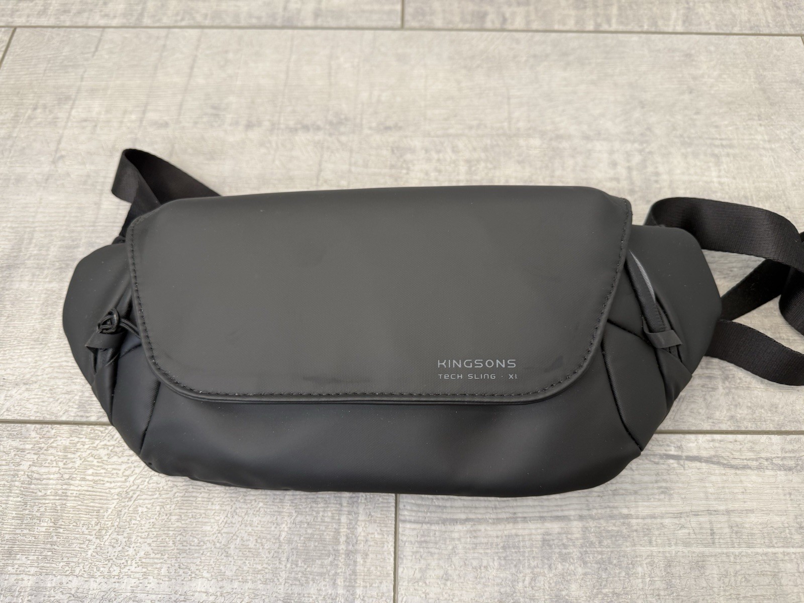 NEW Kingsons Waterproof Black Sling / Travel Bag XL Magnetic and Zip Closure