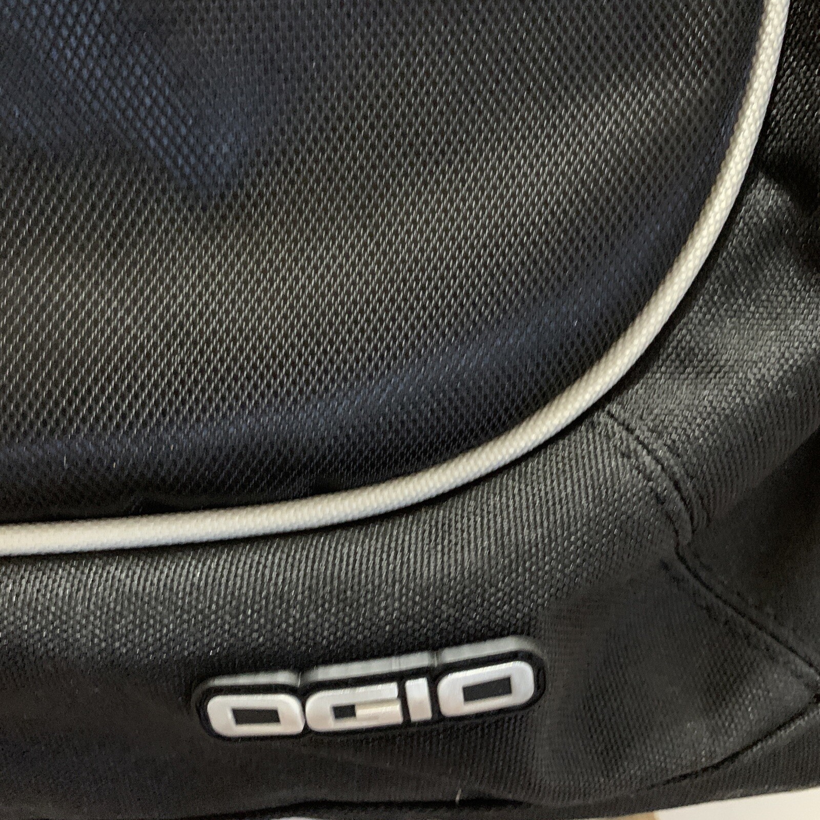 NWOT Ogio Carbon Backpack with Audio Pocket/Headphone Port- Black