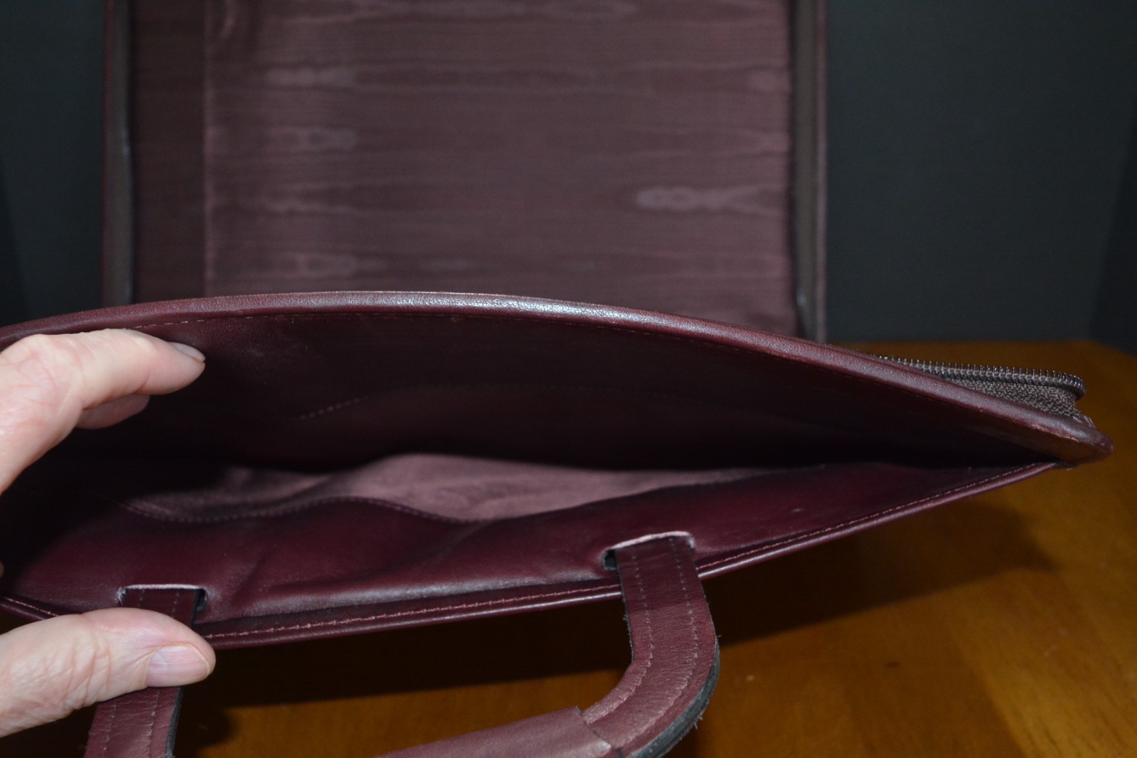 VTG Leather Briefcase Portfolio Planner SUPERIOR QUALITY Drop Handle Cognac