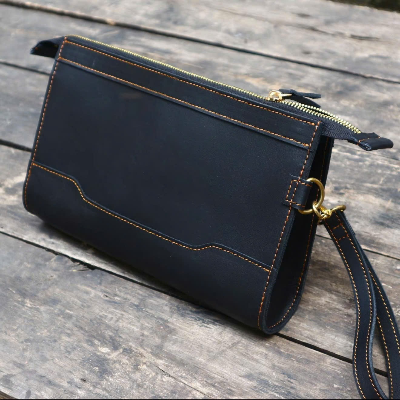 Genuine leather clutch with zipper and card slots