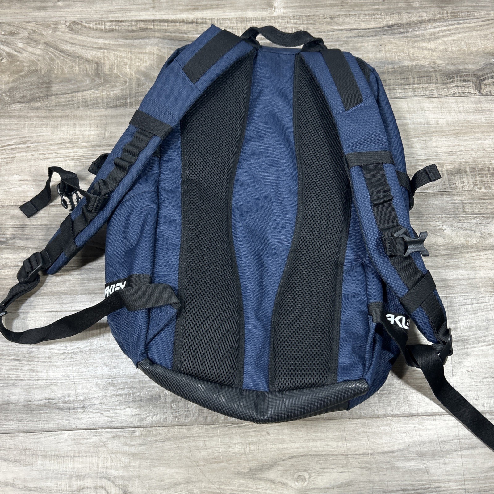 Oakley ‘Columbus blue jackets team issue’ Blue Backpack