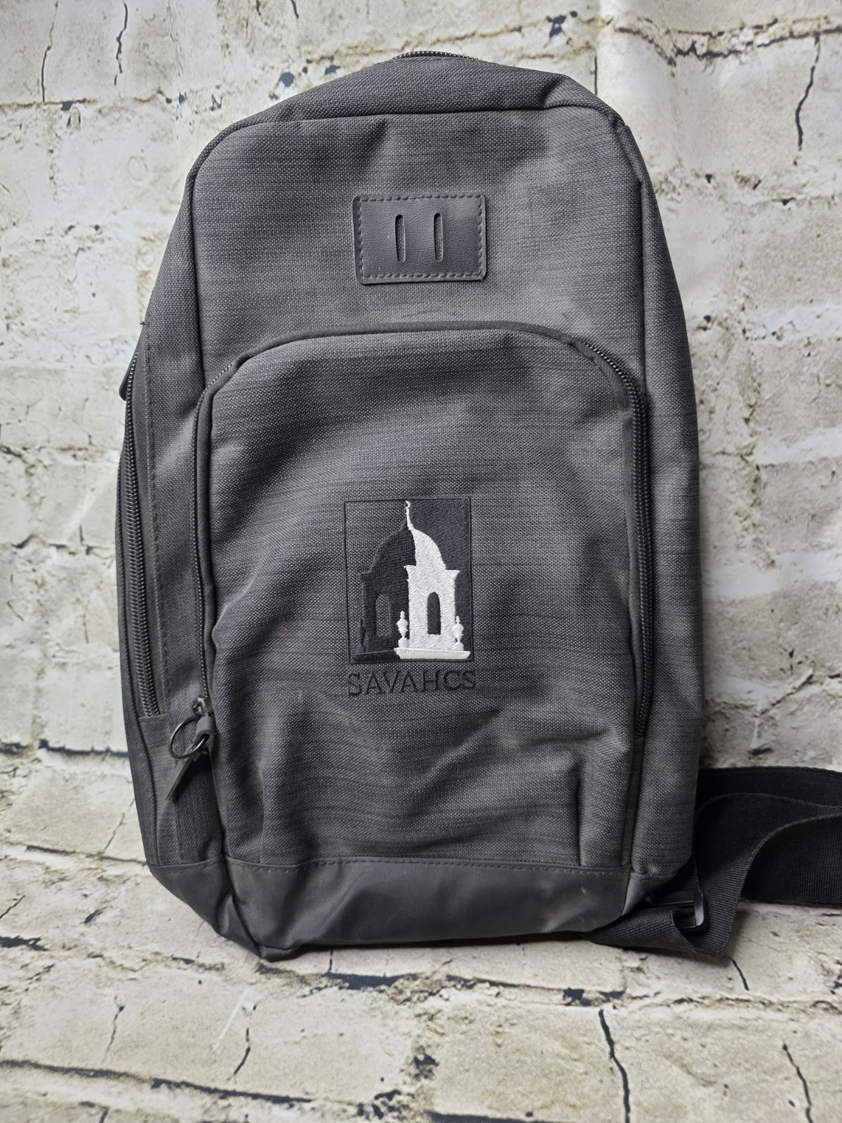 LEEDS Brand SAVAHCS Sling Crossbody Bag Backpack with USB Black w Grey 14x10x3