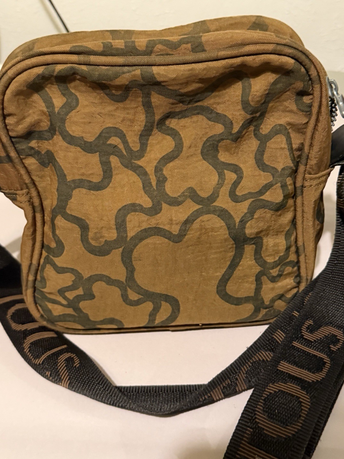 TOUS Bear Motif Brown Shoulder Bag Adjustable Strap Inner Outer Pockets Abstract