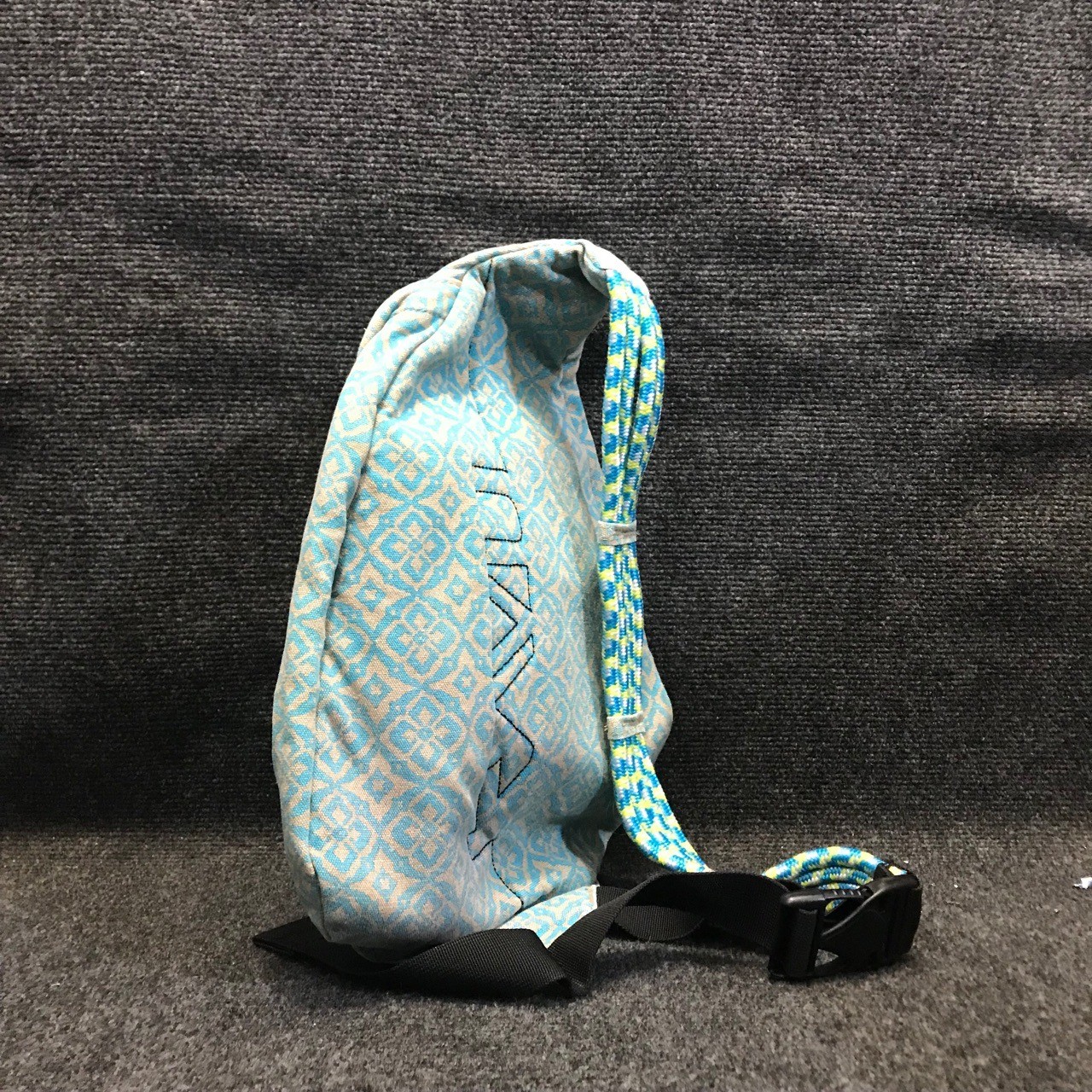 KAVU Rope Sling Bag Blue Tan Geometric Cross Body Outdoor Travel Backpack