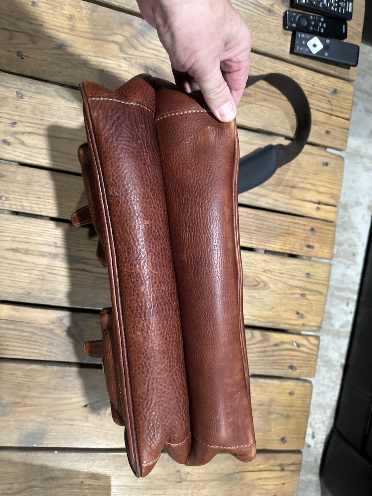 Duluth Trading Co. Heavy Leather Briefcase. Very Light Use.