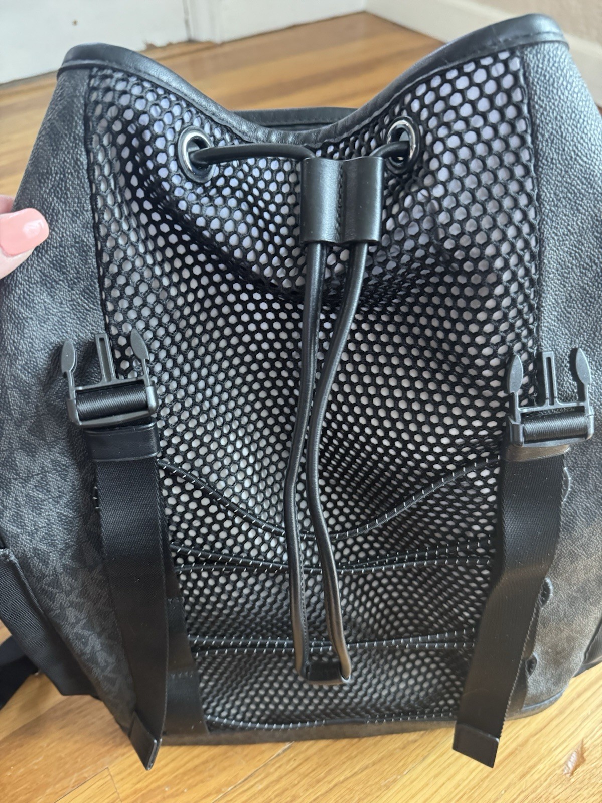 Michael Kors Black Sport Men’s Backpack Drawstring Pockets Adjustable Strap