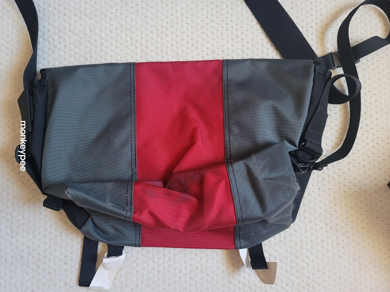 Timbuk2 Red/Gray Colorblock 19″ Messenger Bag, Made in San Francisco