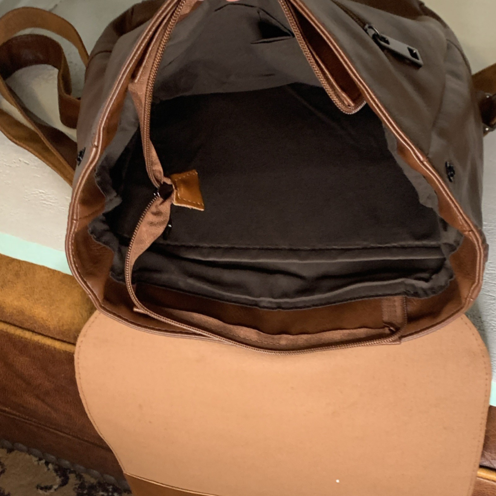 LXY Brown Men’s Backpack Buckle Flap Magnetic Snap Zip Pockets Adjustable