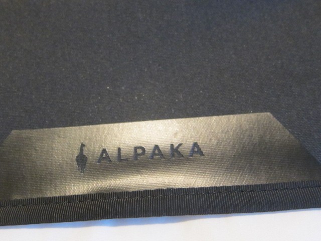 ALPAKA BRAVO MINI SLING V2 – XPAC – Black