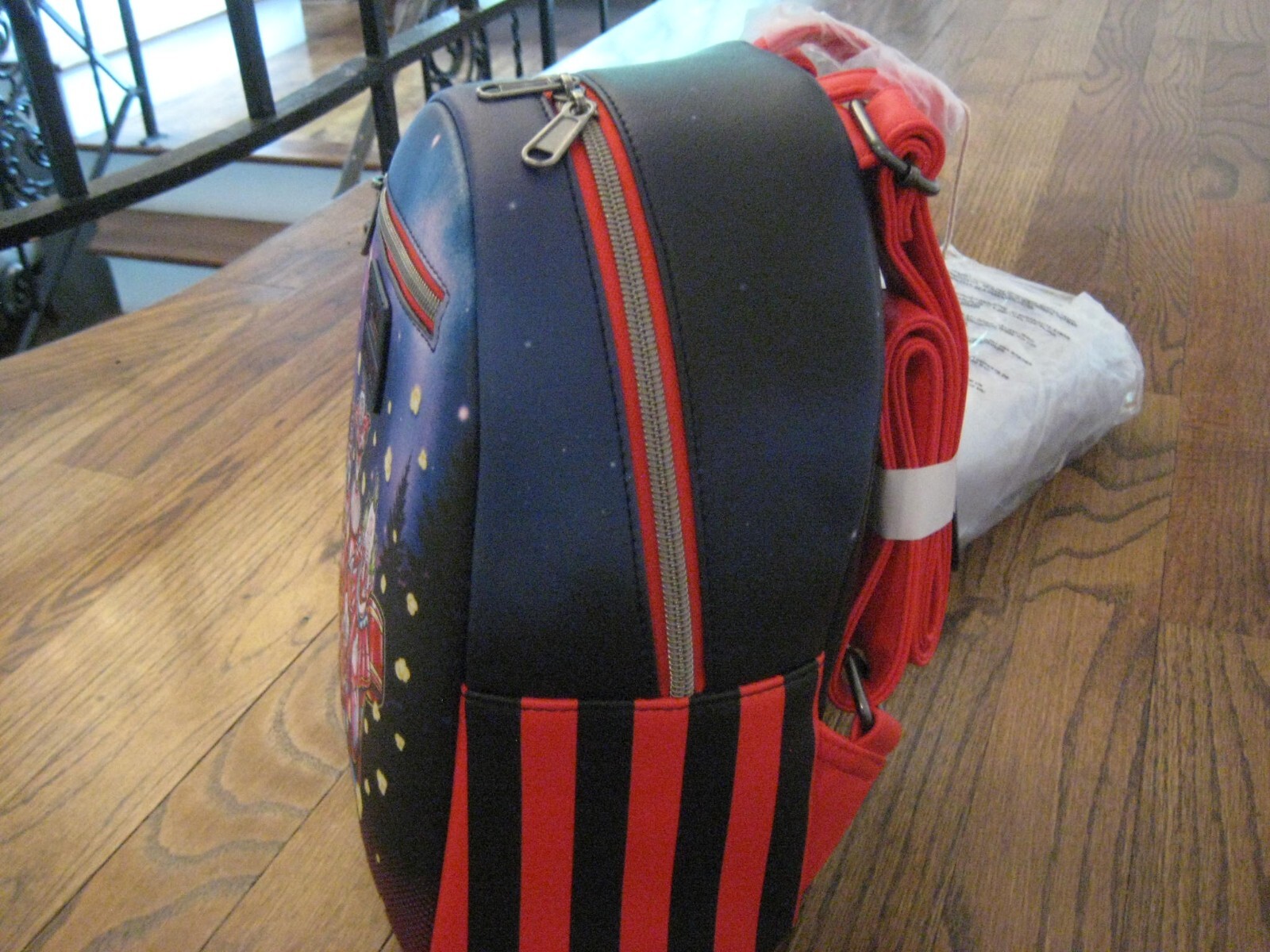 Loungefly Killer Klowns From Outer Space Popcorn Mini Backpack Halloween Horror