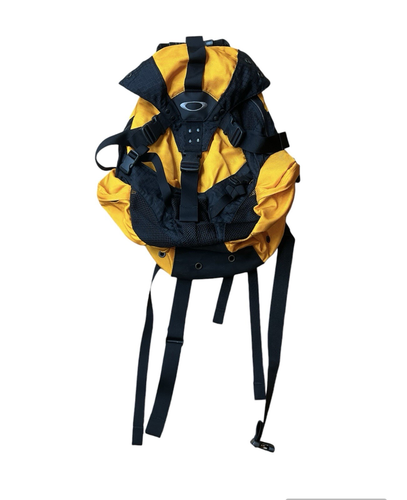 Oakley Icon Tactical 2.0 Backpack Yellow Black Multiple Pockets Padded Buckles