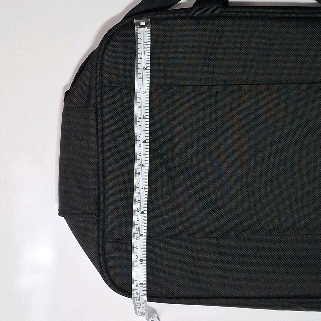 Puma 072375-01 Team Messenger Bag, Black