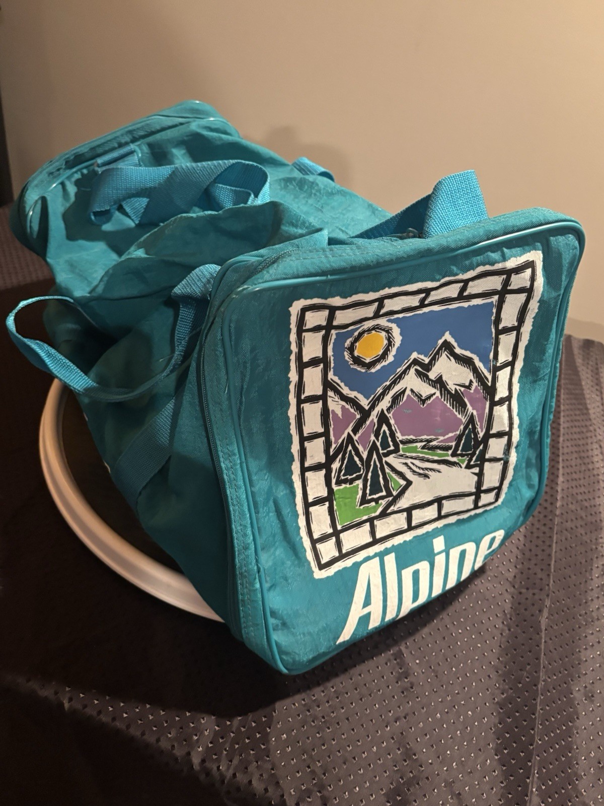 Vintage Duffel Bag Duffle Gym Hiking Overnight Mountain Gorpcore Cabincore 80s