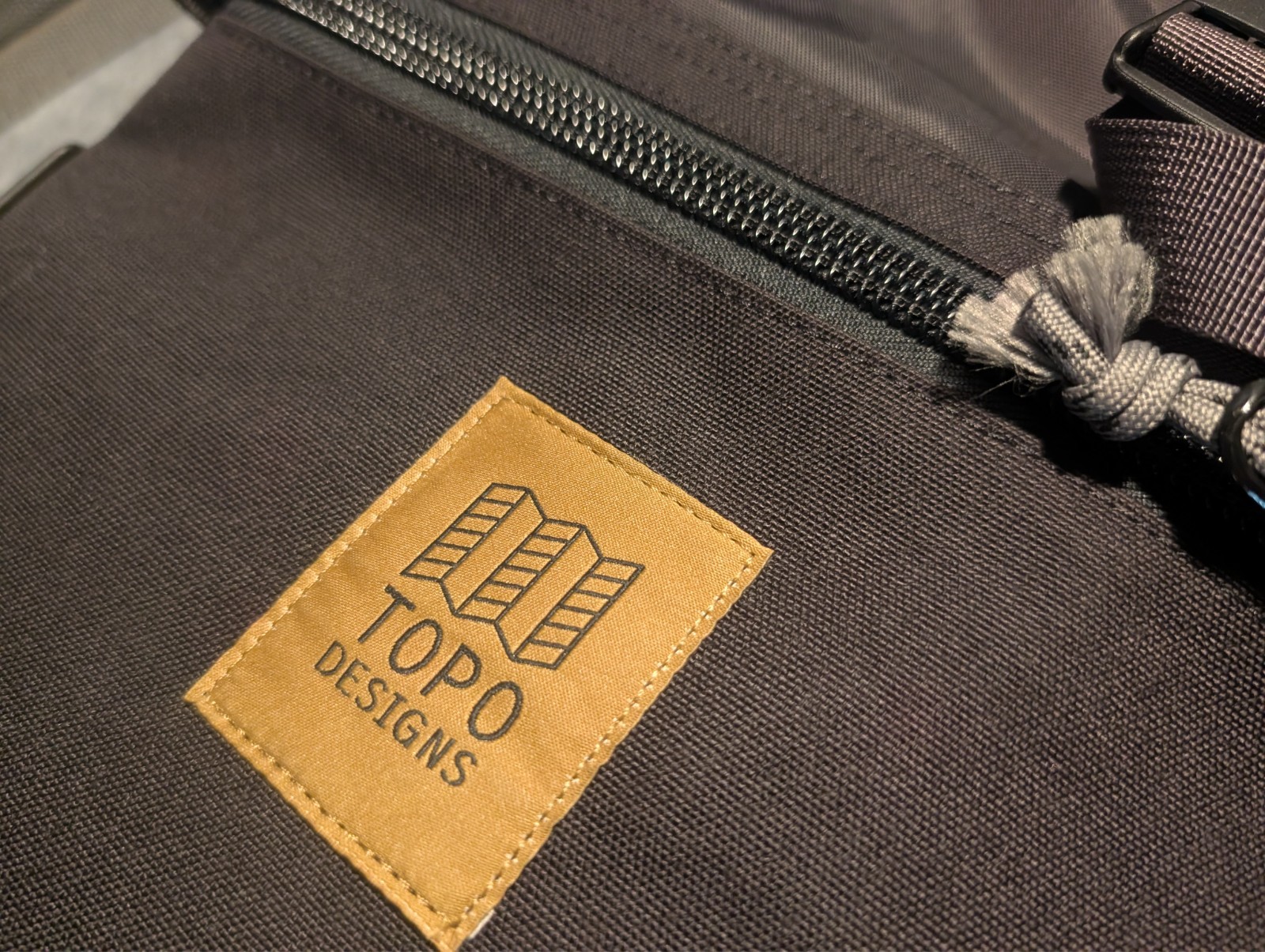 Topo Designs Rover Pack Tech Black/Black Tan straps Backpack NWT logo w/ bonus c