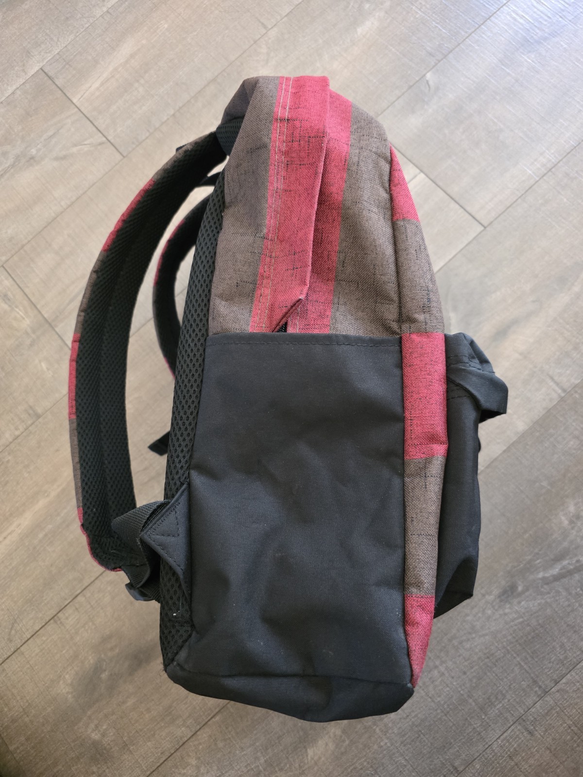 A Nightmare on Elm Street Freddy Krueger Red Brown Black Striped Horror Backpack