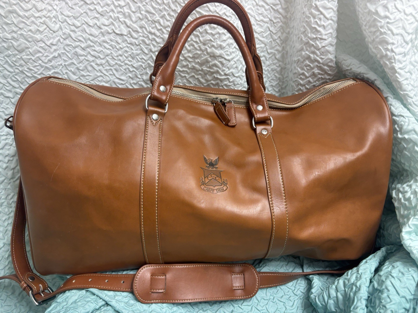 Barrington Gifts Belmont Duffel Captain 21 Inches Bag Carpe Diem”logo EUC