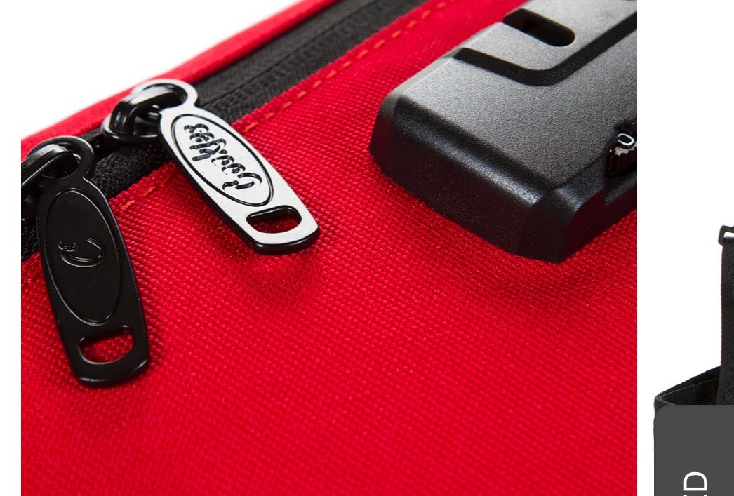 COOKIES THE BIZZNIZZ SMELL PROOF SHOULDER BAG