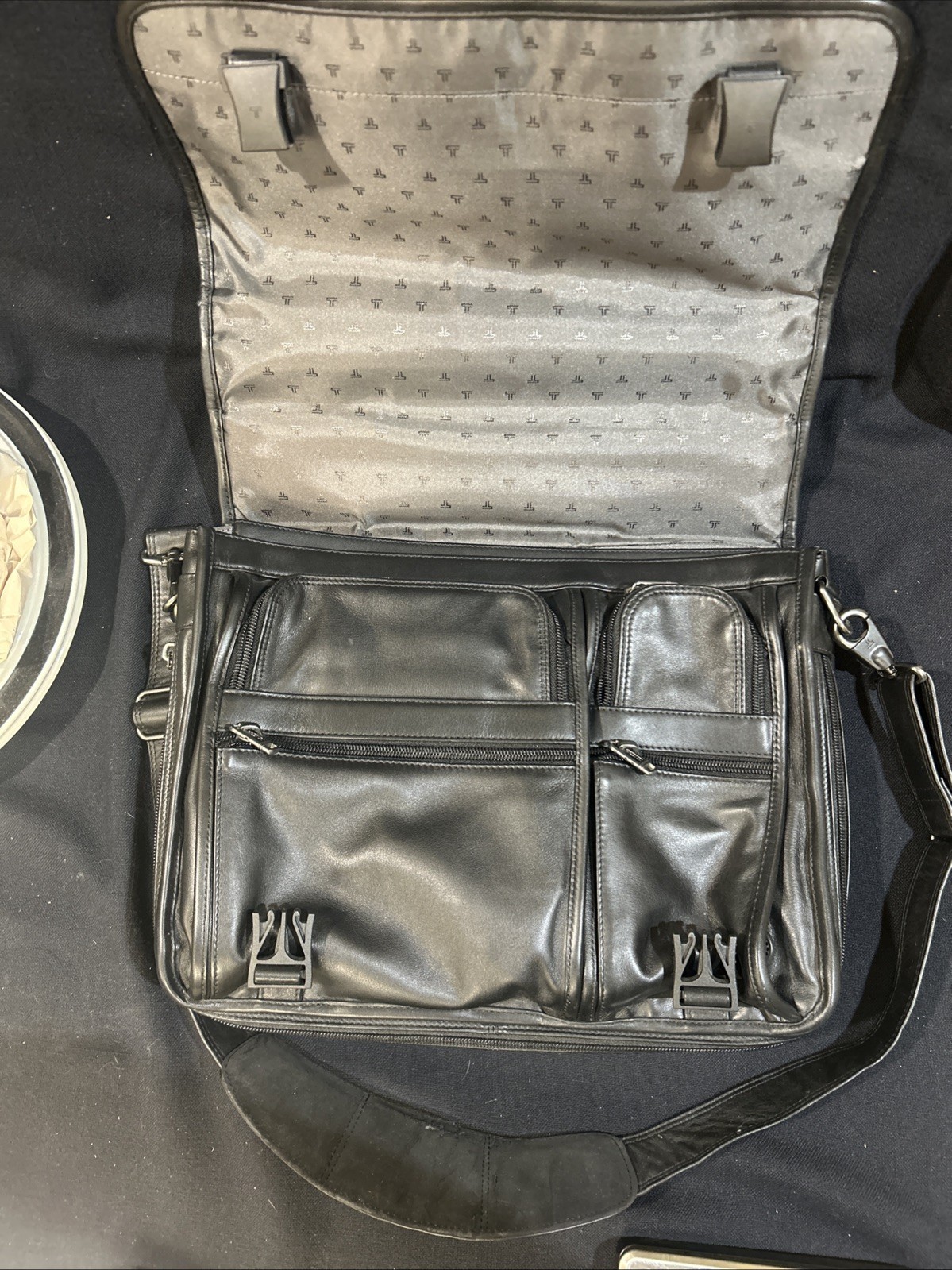 TUMI Leather Flap Briefcase Black Cowhide 96171D4 16”X14”X6” Many Pockets