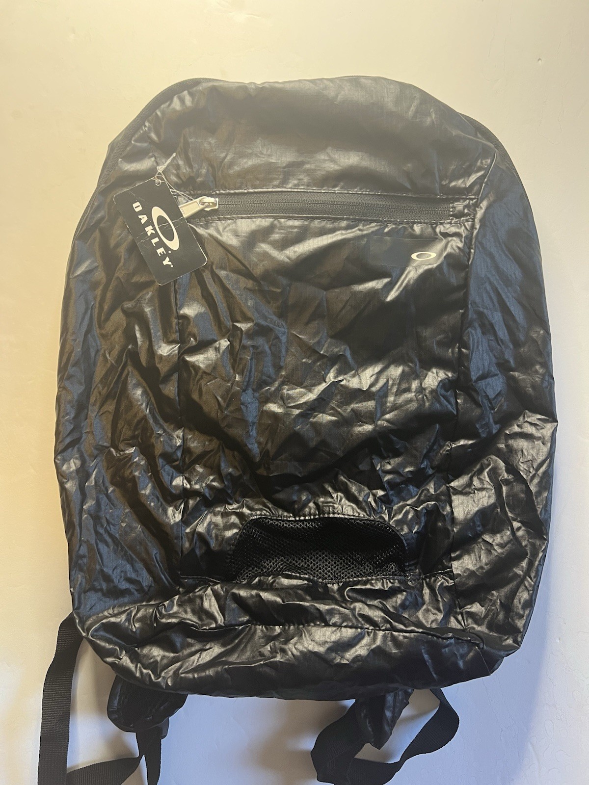 Oakley 92732A-02E 18L Lightweight Design Polyester Packable Backpack – Black