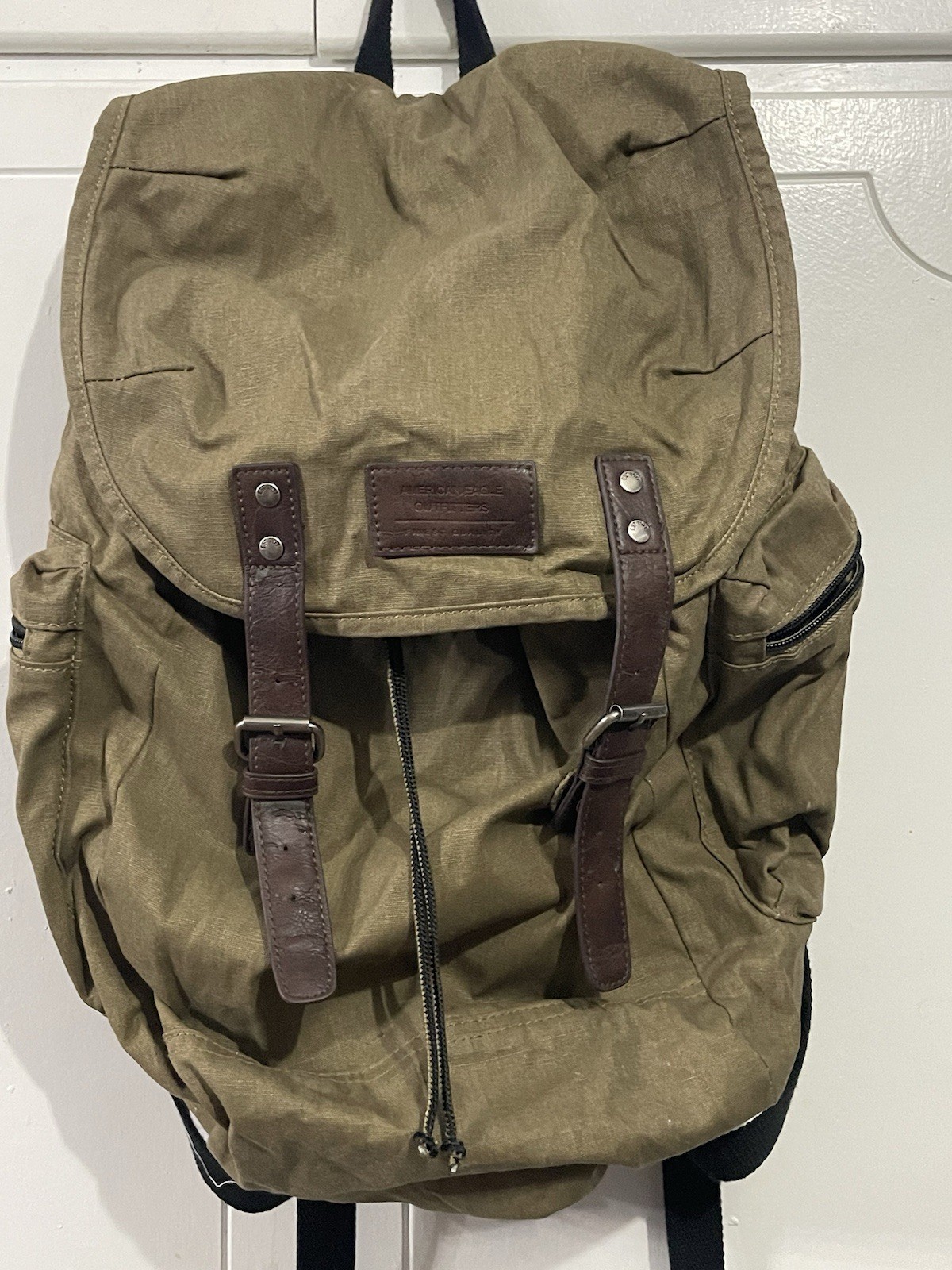 American Eagle Outfitters Canvas Utility Messenger Hiking Bag Flap Buttons Brown