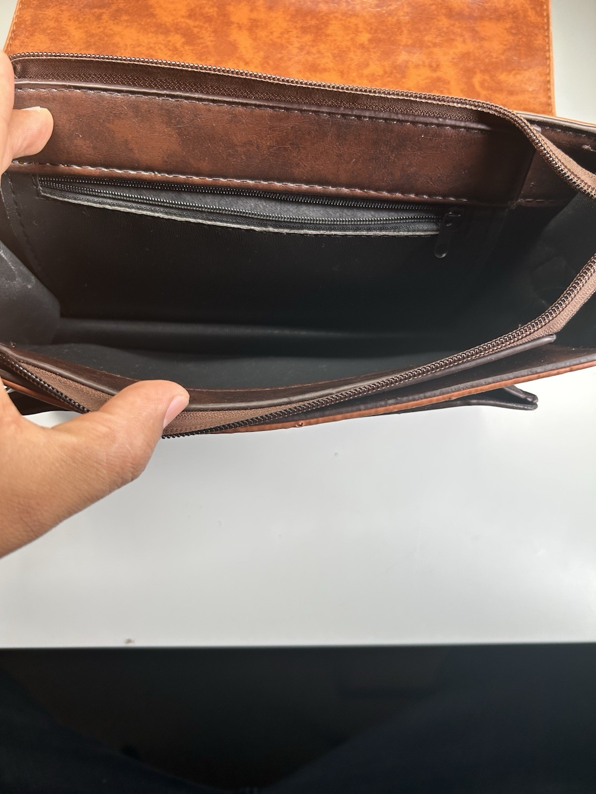 Brown Messenger Bag, Top Handle, Buckle Straps, Push Lock/Zip, Inner Pockets