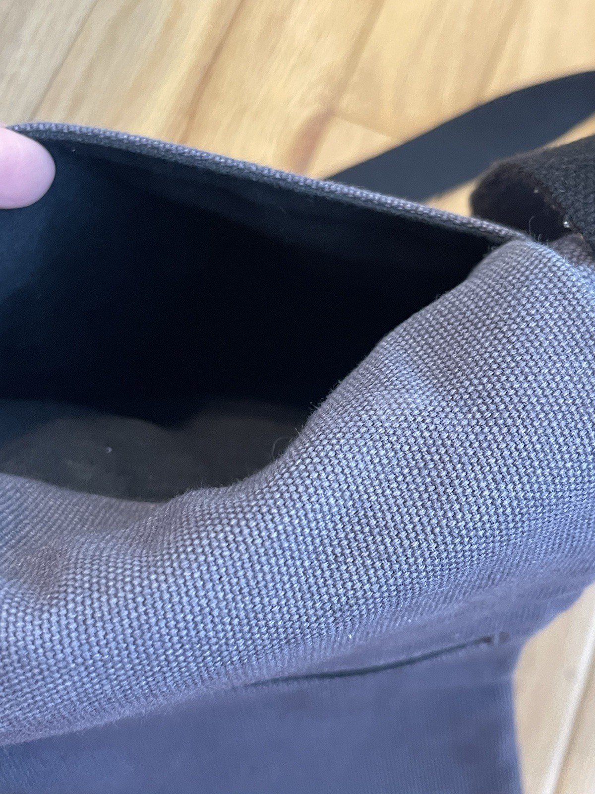 VTG Duluth Trading Co Gray Canvas Crossbody Bag Travel Utility Multi Pocket