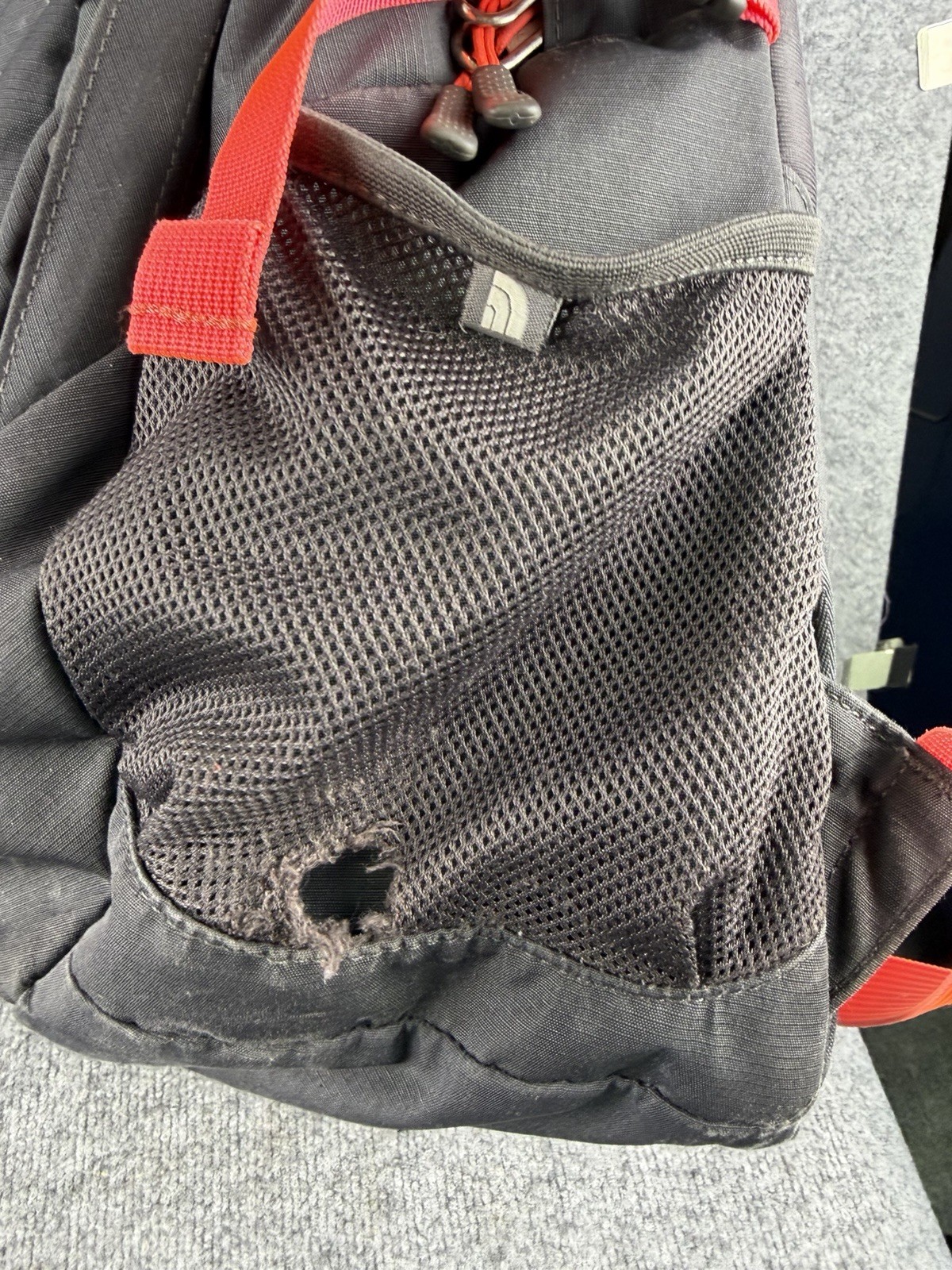 The North Face Recon Backpack Black Hiking Outdoors Laptop School Pink Gray