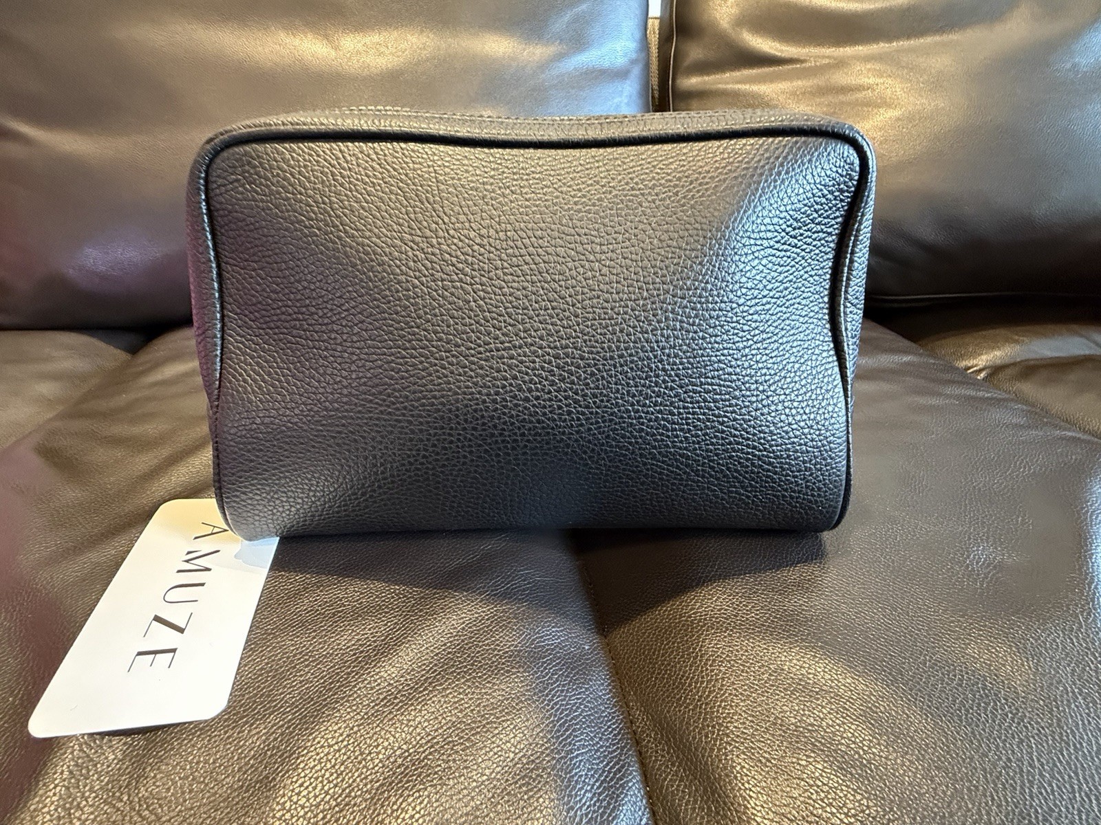 Tom Ford Olive Black Pebble Grained Leather Single Zip Toiletry Bag NWT $0 Ship