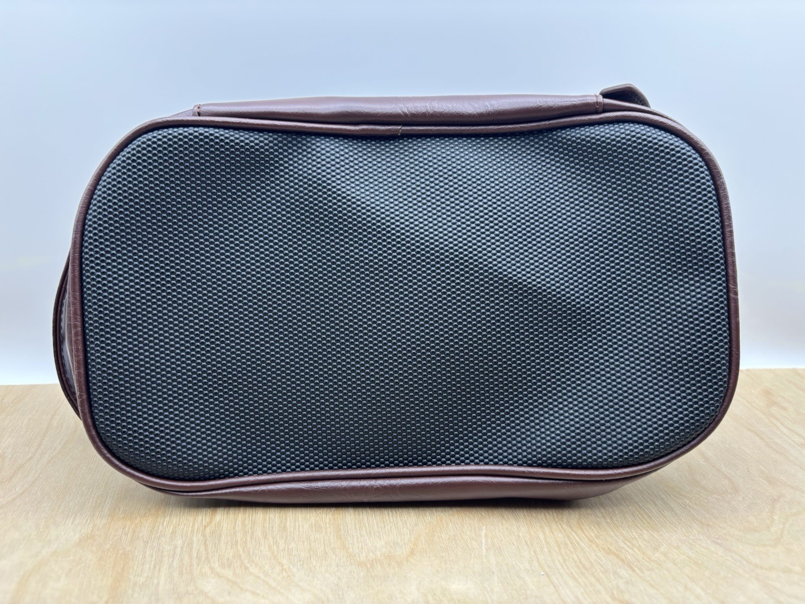 Perry Ellis Portfolio Men’s Essential Bag Toiletry Shave Brown 10”x5”