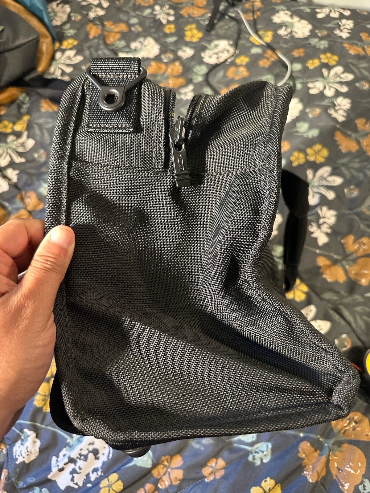 Tumi Alpha Ballistic Nylon Duffle Bag Black, Carry-On, Weekender, No Strap