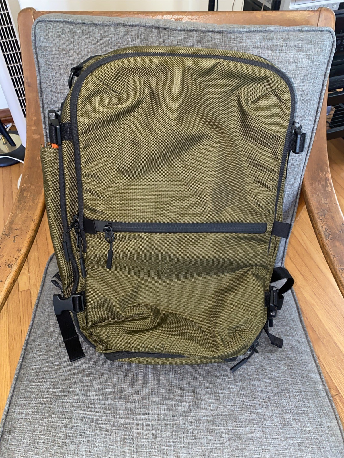 Aer Travel Pack 2 – Olive/Blaze Orange 33L Backpack (Huckberry Exclusive)