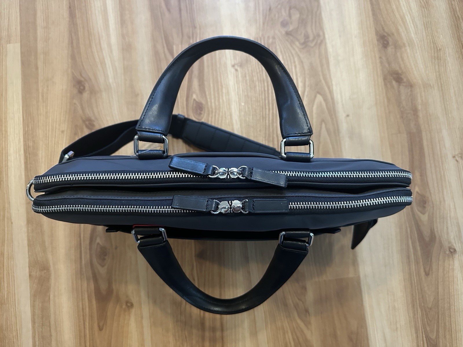 Tumi Thornberry Triple Compartment Brief Laptop Business Bag with Trolley Sleeve