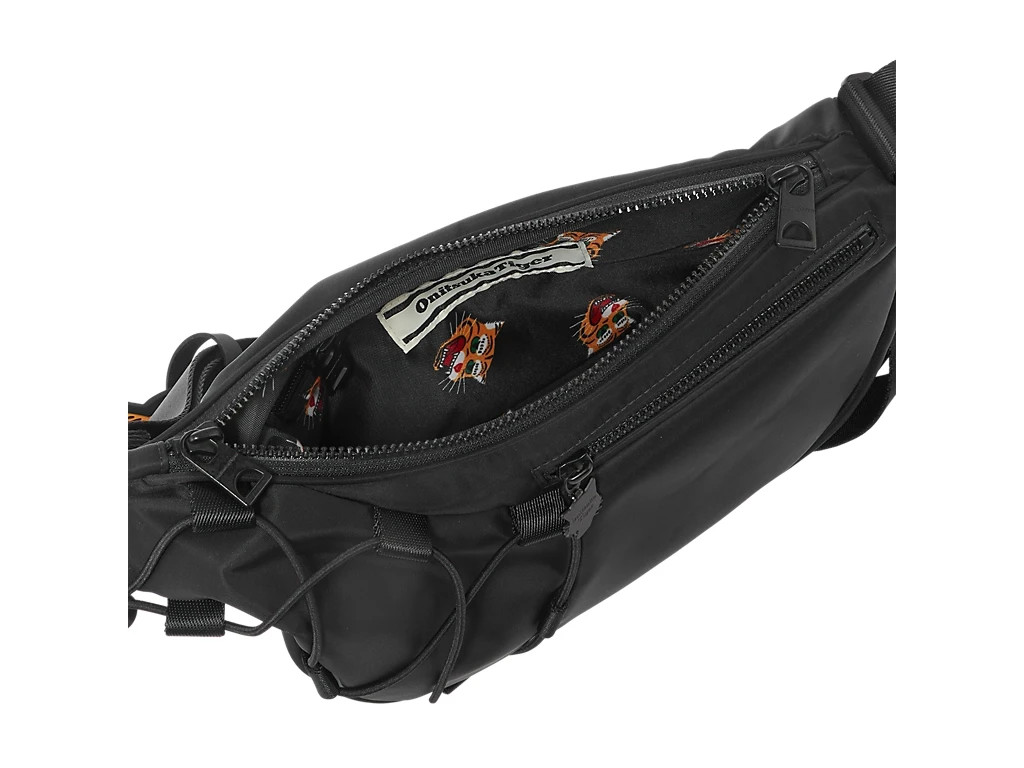 Onitsuka Tiger Small Messenger Bag Black Shoulder Bag Charm 3183B104