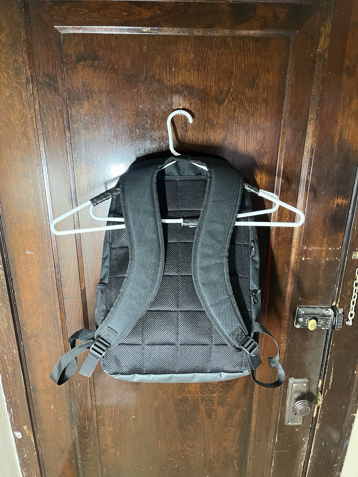 Nike Black Backpack 6 Pocket 18x15x6 RN#56323 CA#05553 School Sports Gym