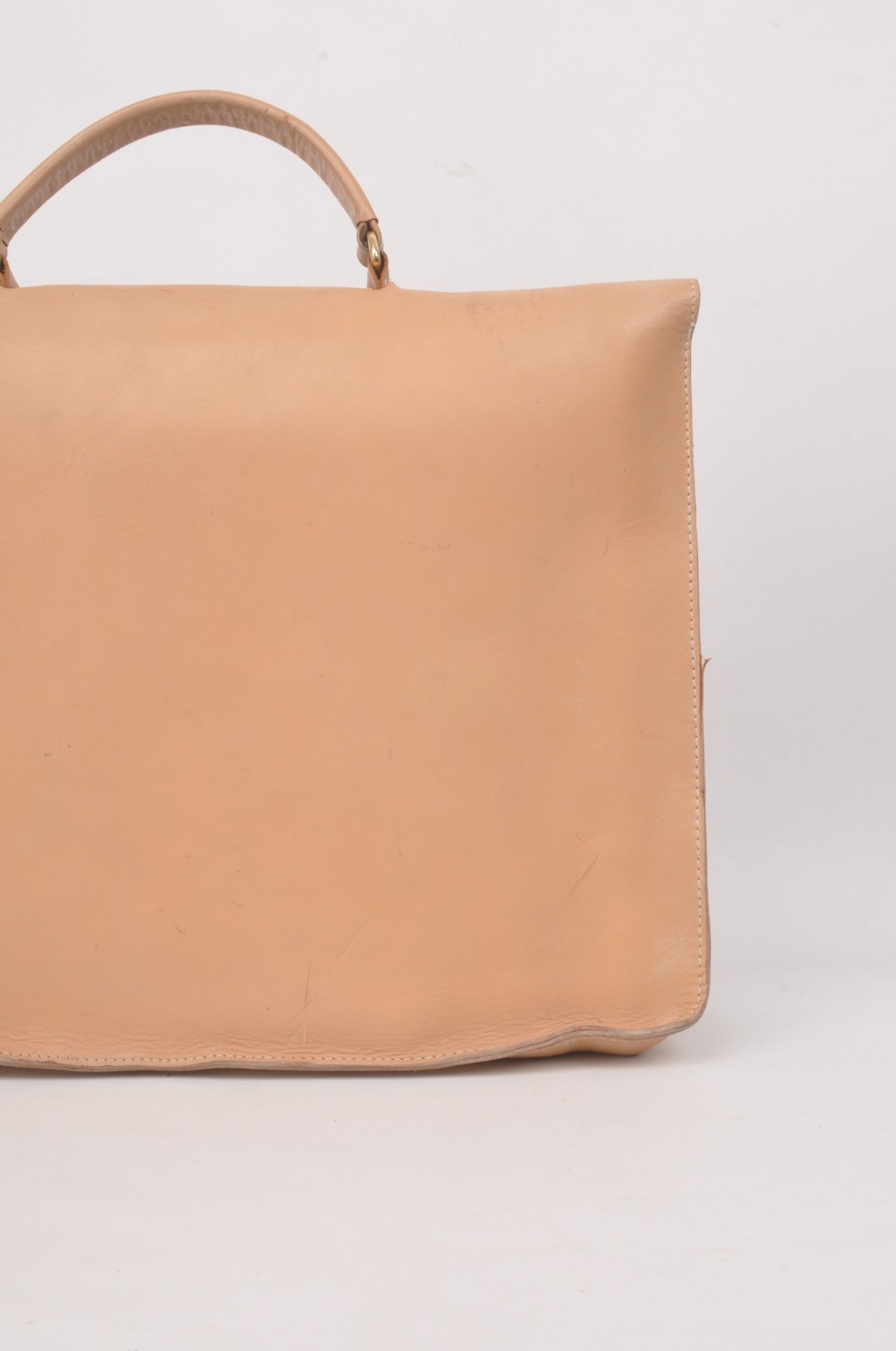 Burberry vintage tan leather briefcase bag