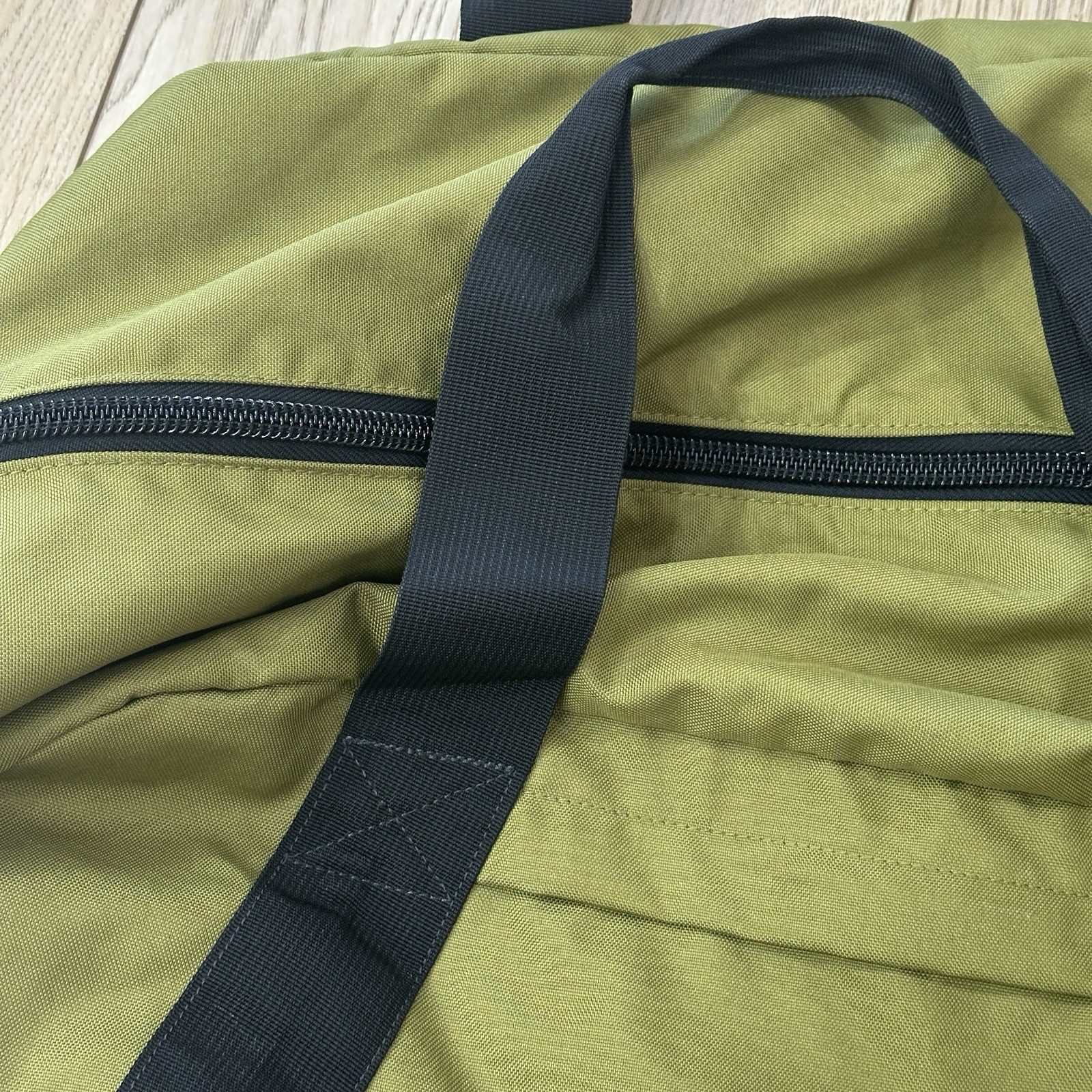 Timberland Olive green and black duffel bag 16x12x10 Inch
