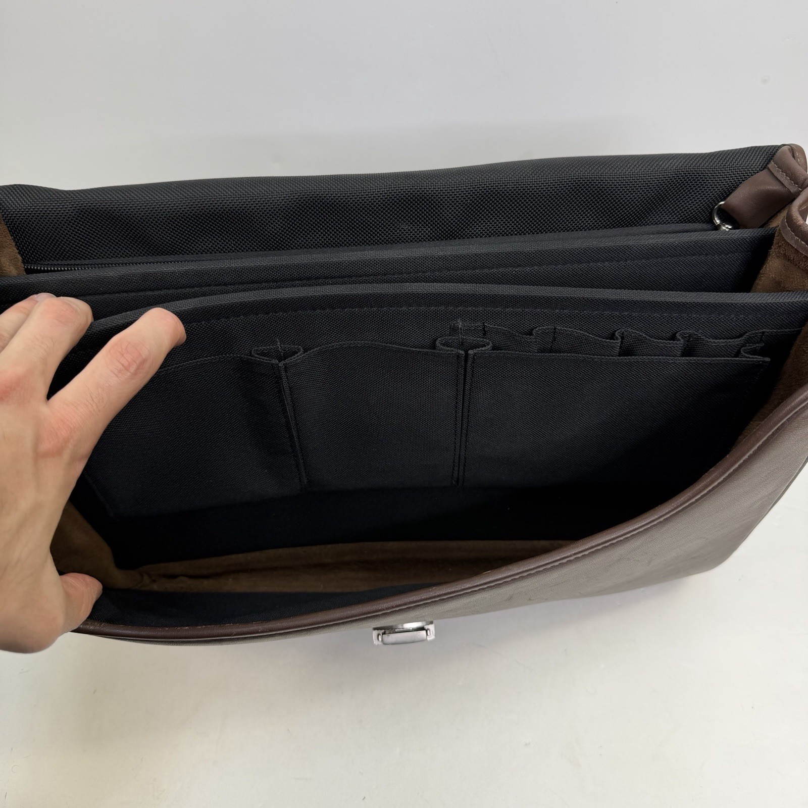 Jack Georges Brown Leather Briefcase Messenger Flap Bag Lock w/ Keys – 16” – USA