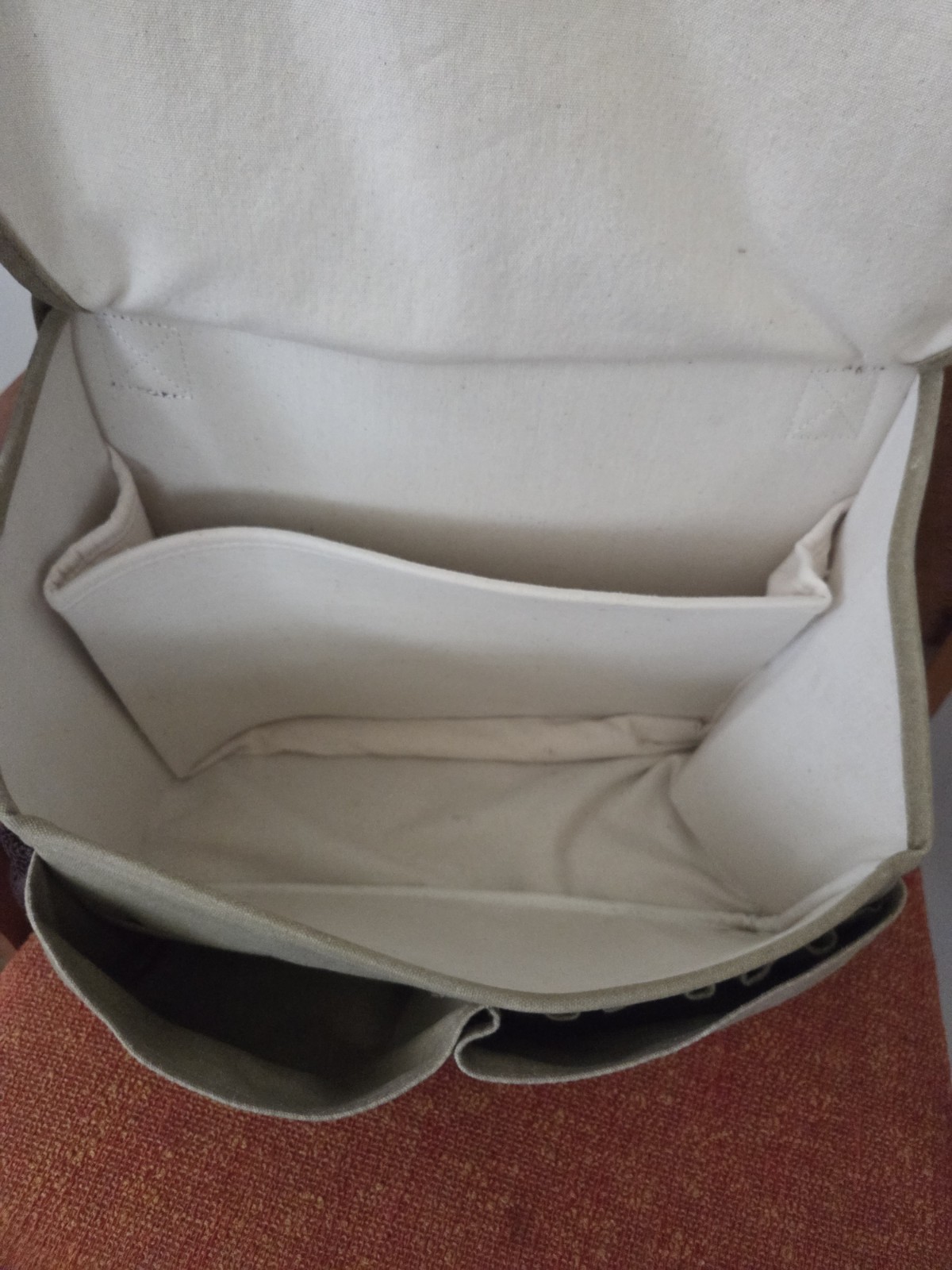 Duluth Trading Co Canvas Laptop Shoulder Tote Messenger Organizer Bag Tan
