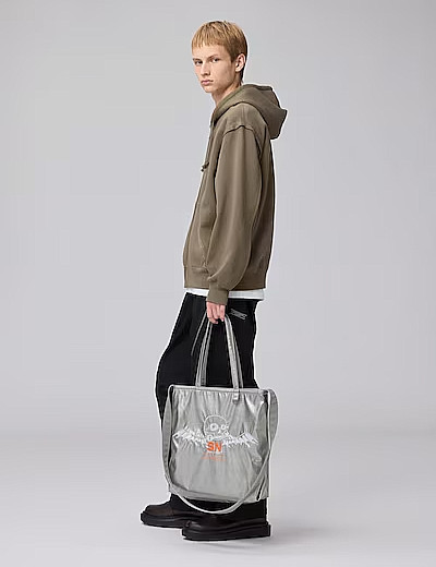 Undercover Jun Takahashi GU Silent Noise Silver Tote Bag NWT