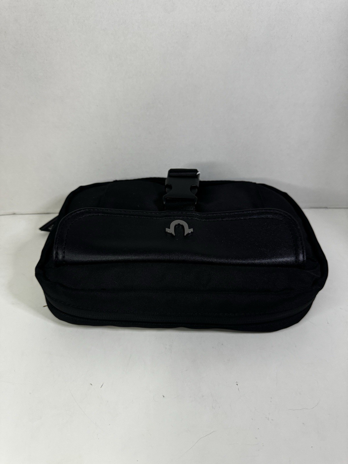 True Religion Tech Kit Small Travel Cable Toiletry Bag Black NWT NEW RARE